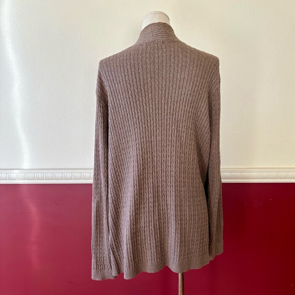 Jeanne Pierre Cableknit open cardigan sweater in taupe brown - Picture 5 of 10